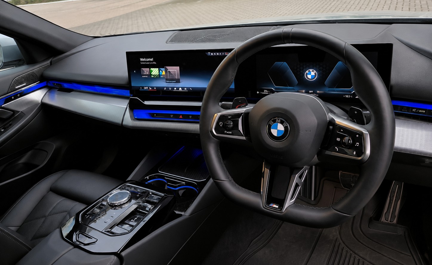 BMW 5 Series Driver Area